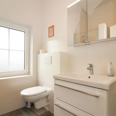 Zum-eisenlager * Leybuchtpolder