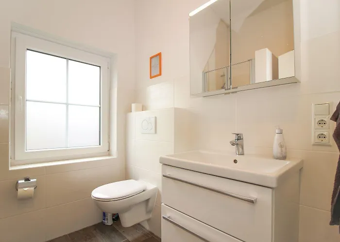 Zum-eisenlager * Leybuchtpolder