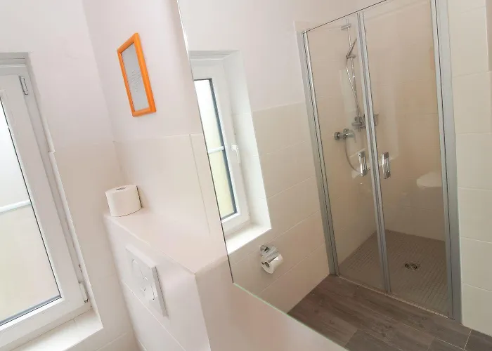 Zum-eisenlager * Leybuchtpolder