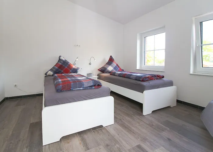 Zum-eisenlager * Leybuchtpolder